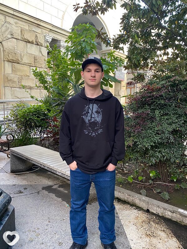 Андрей, 21, Сочи — анкета №1316093