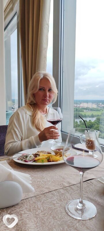 Elena, 39, Барнауле — анкета №1316676