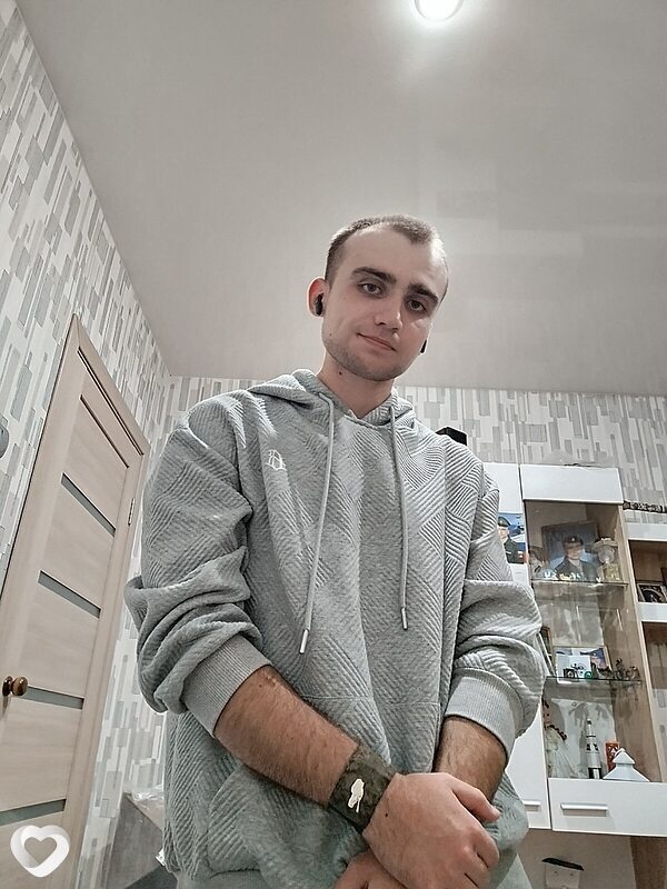 Данил, 24, Новосибирске — анкета №1316493