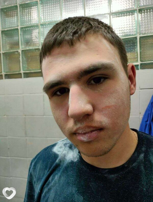 Александр, 22, Москве — анкета №1317644