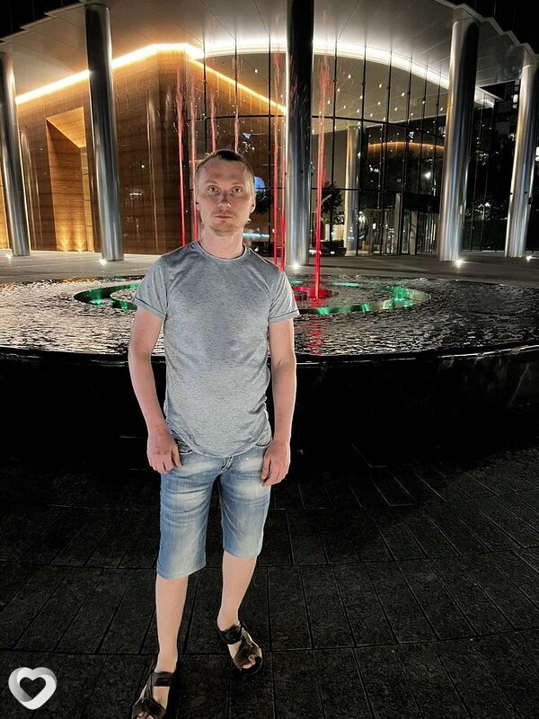Юрий, 32, Варшава — анкета №1317531