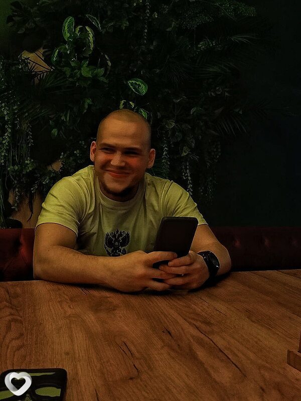 Андрей, 22, Екатеринбурге — анкета №1318133