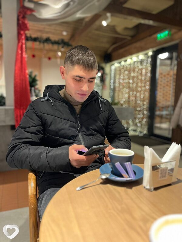 Sergiu, 23, Бельцы — анкета №1318460