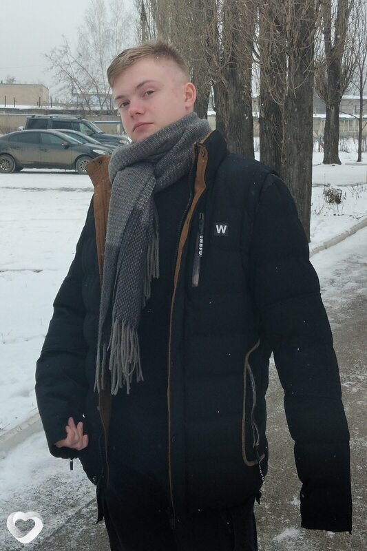 Артем, 21, Липецке — анкета №1318464