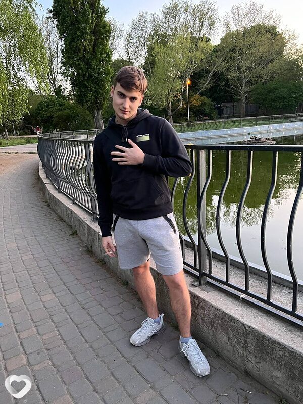 Никита, 22, Оренбурге — анкета №1318552