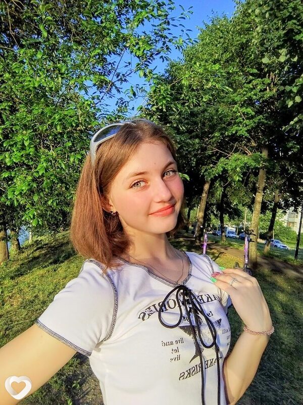 Arina, 20, Москве — анкета №1318875