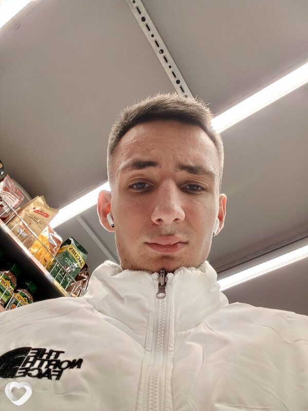 Даня, 23, Санкт-Петербурге — анкета №1320482