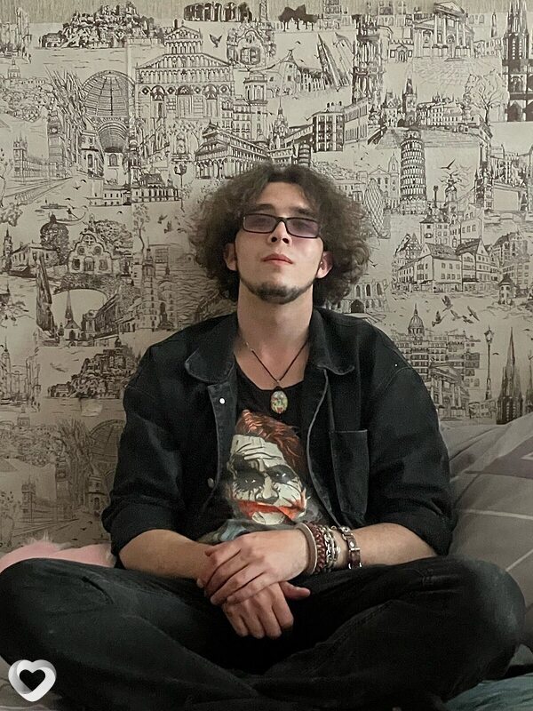 Станислав, 21, Барнауле — анкета №1322166