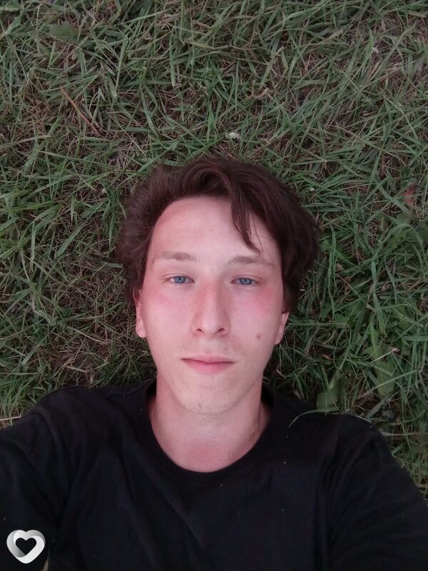 Дмитрий, 21, Белгороде — анкета №1322369