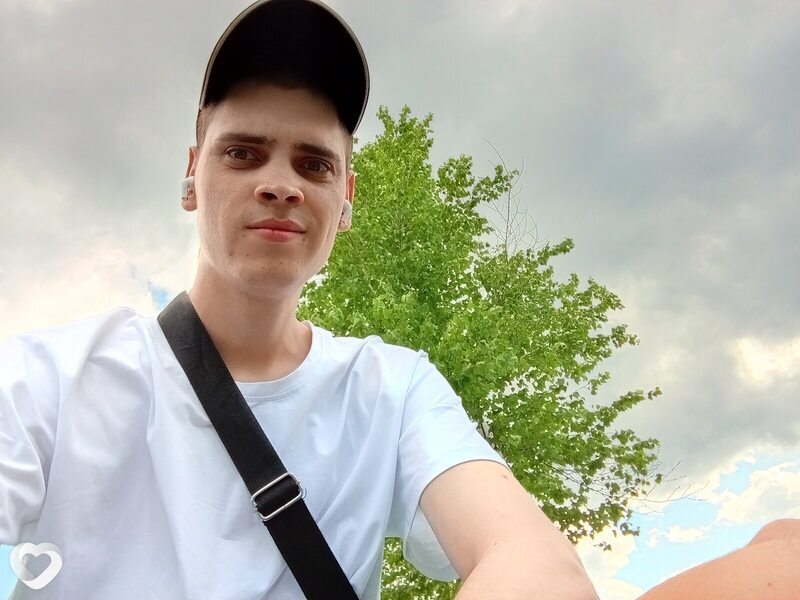 Михаил, 25, Новоуральске — анкета №1322479