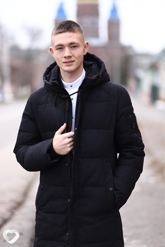 Денис, 20, Москве — анкета №1322599