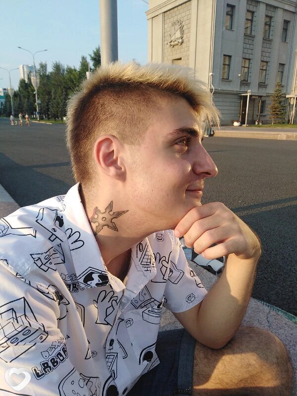 Влад, 22, Самаре — анкета №1323535