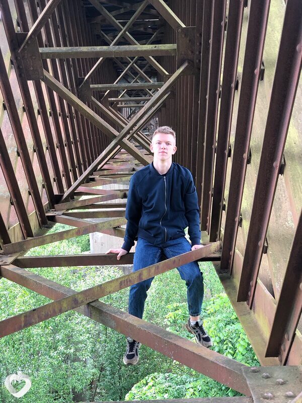 Егор, 20, Кириши — анкета №1323655