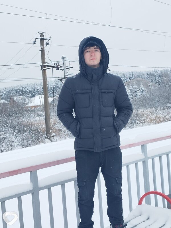 Дима, 23, Москве — анкета №1324220
