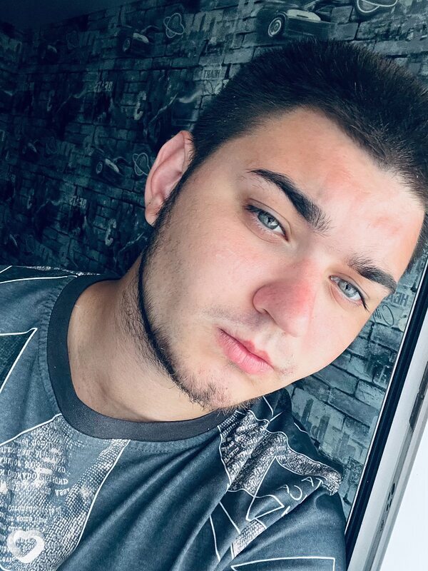 Анатолий, 23, Ярославле — анкета №1324078