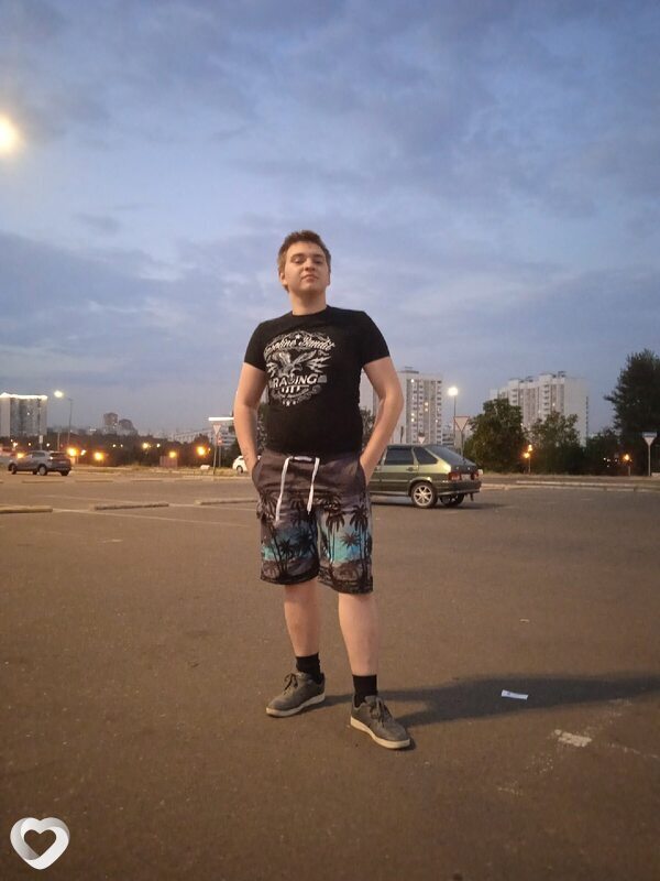 Стас, 24, Москве — анкета №1324281