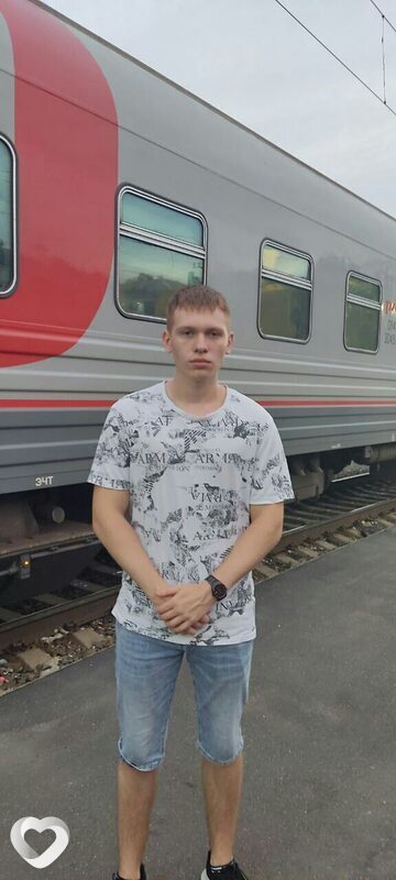 Андрей, 21, Саратове — анкета №1324511