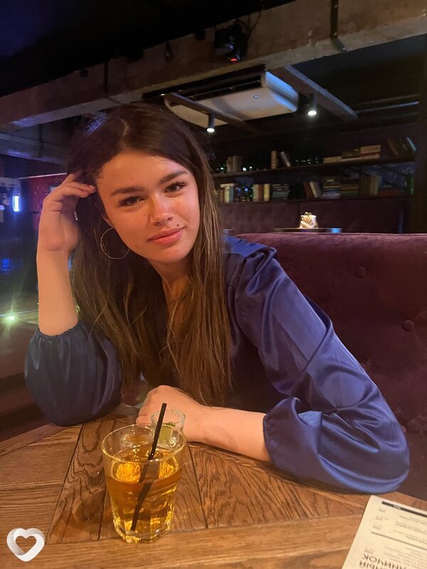 Оля, 21, Москве — анкета №1324421