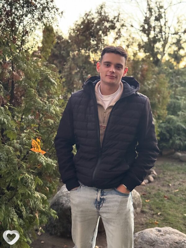 Дмитрий, 22, Минске — анкета №1325506