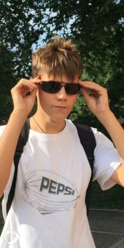 Viktor, 26, Новосибирске — анкета №1325550
