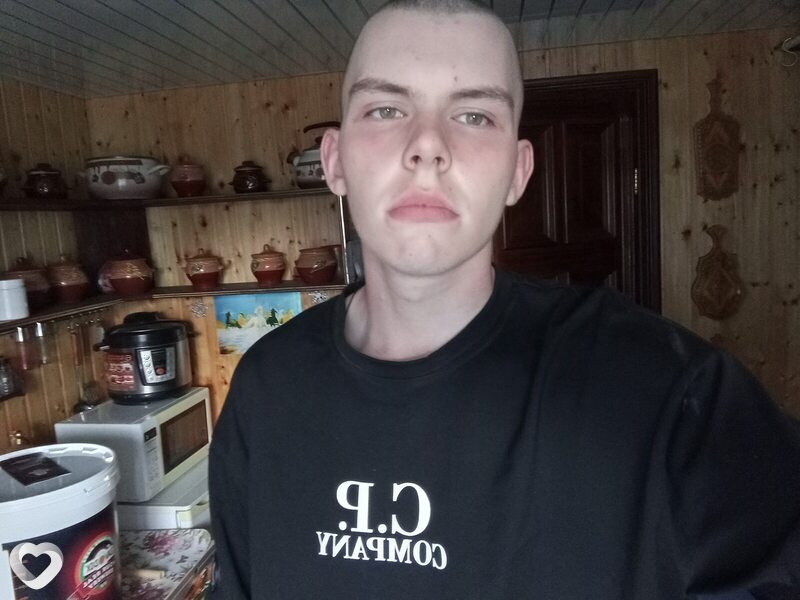 Артем, 21, Ярославле — анкета №1325718