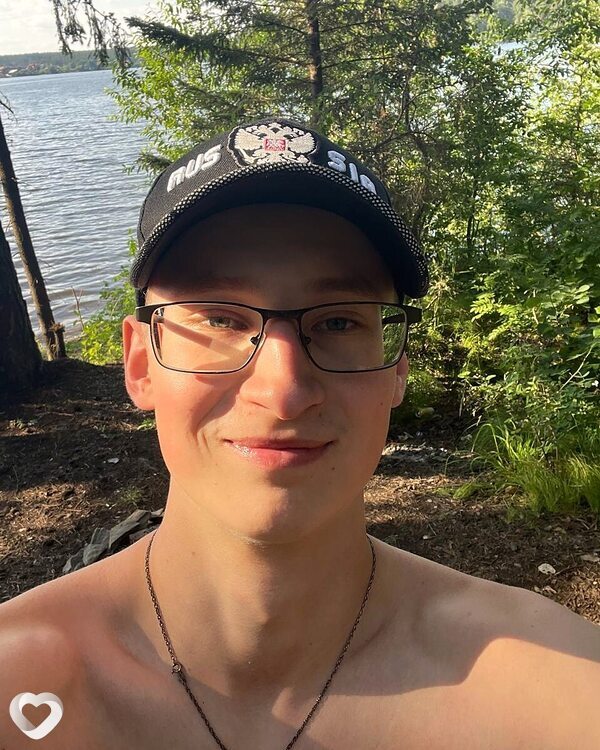 Артемий, 24, Ревде — анкета №1326341
