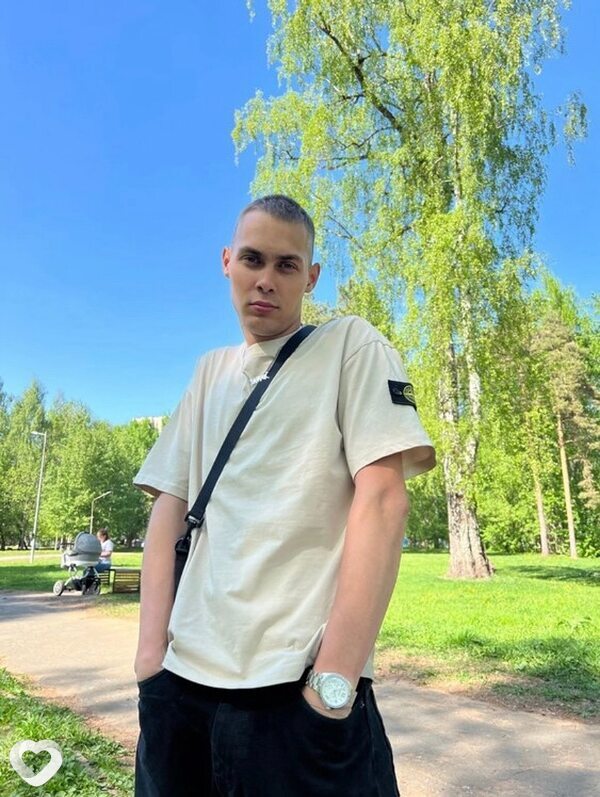 Паша, 24, Ижевске — анкета №1326266