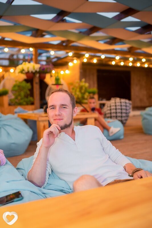 Евгений, 27, Сосновом Боре — анкета №1326595