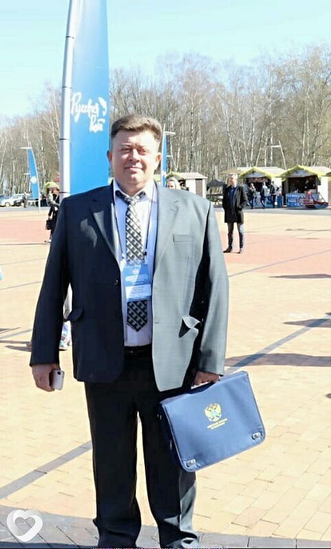 Виктор, Светлый