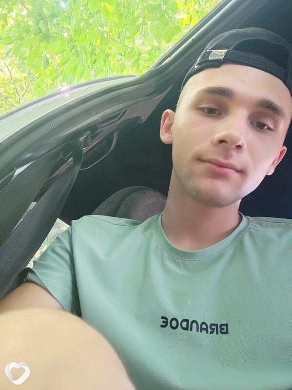 Алексей, 25, Пскове — анкета №1327911