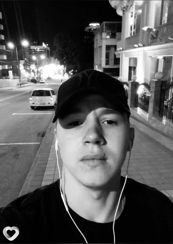 Валерий, 22, Сочи — анкета №1328198