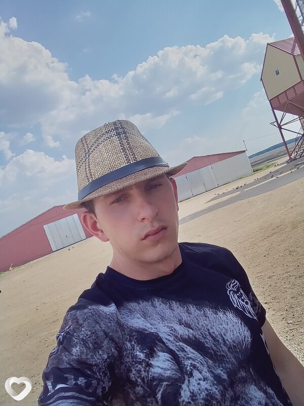 Роман, 28, Новосибирске — анкета №1328280