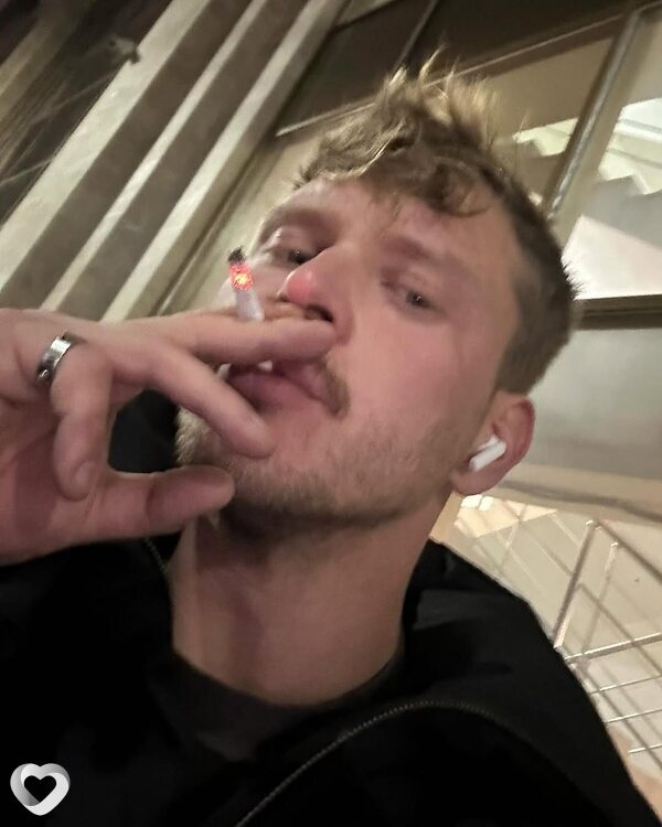 Вадим, 20, Москве — анкета №1328285