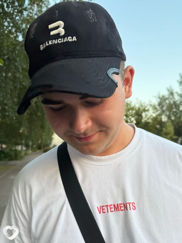 Иван, 20, Москве — анкета №1329295