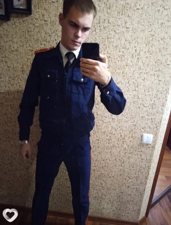 Максим, 25, Самаре — анкета №1330348