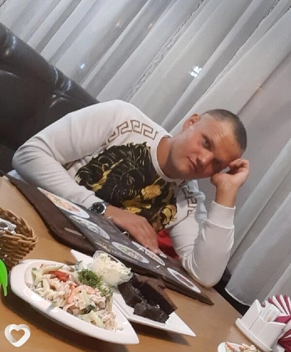 Александр, 25, Иркутске — анкета №1331029