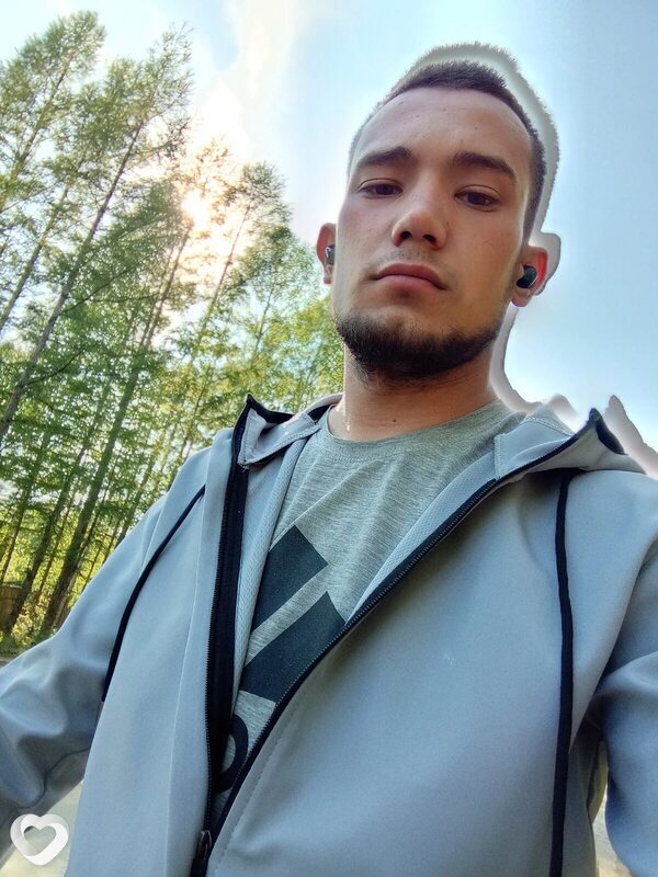 Кирилл, 25, Донецк (Ростовская Обл.) — анкета №1330946