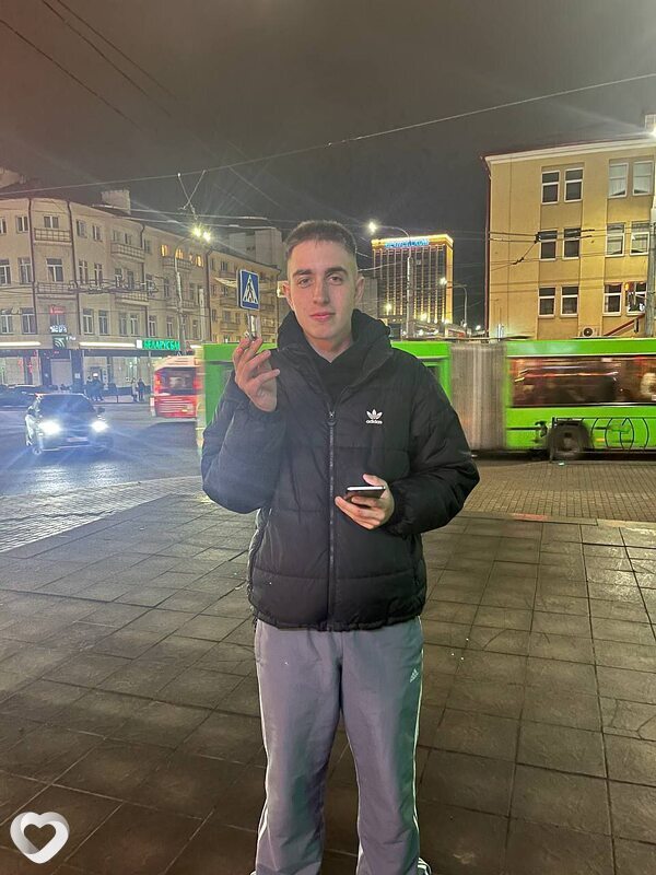 Даниил, 21, Гомеле — анкета №1330928