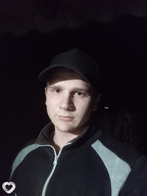 Иван, 21, Тюмени — анкета №1331520