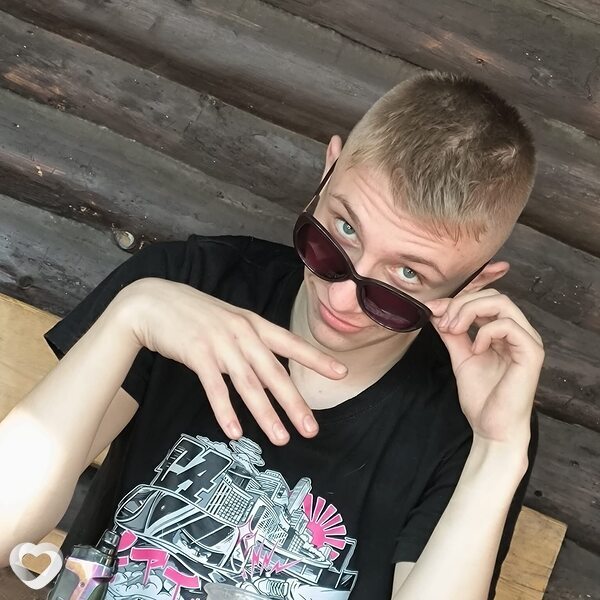 Илья, 22, Москве — анкета №1332422