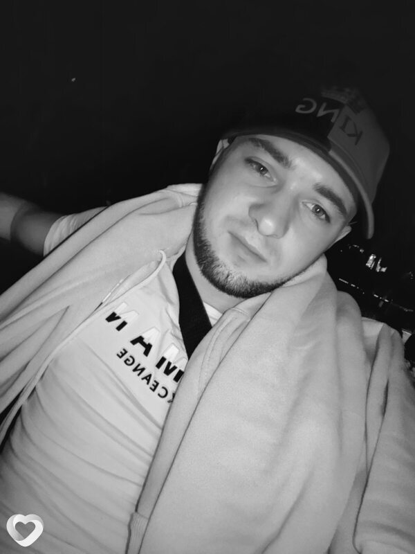 Дмитрий, 23, Темиртау — анкета №1332706
