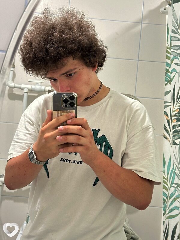 Матвей, 20, Москве — анкета №1333590