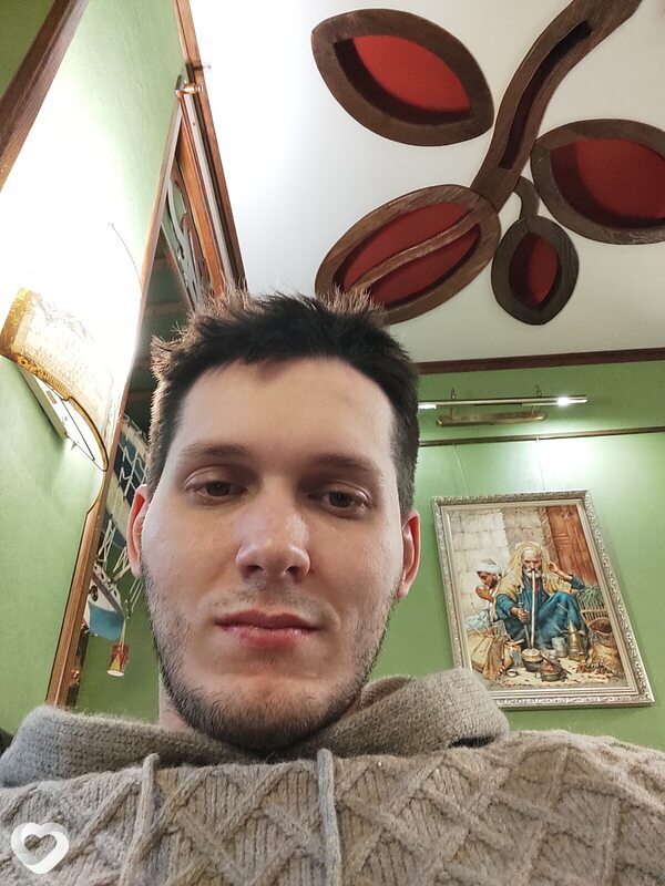 Михаил, 27, Ростове-на-Дону — анкета №1333845
