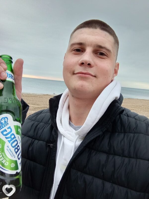 Максим, 25, Ростове-на-Дону — анкета №1334918