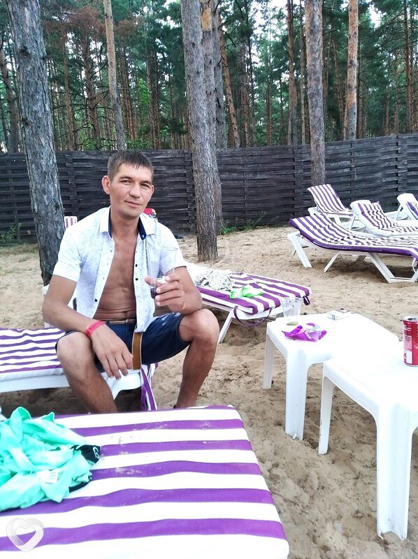 Артём, 33, Благовещенске — анкета №1334312