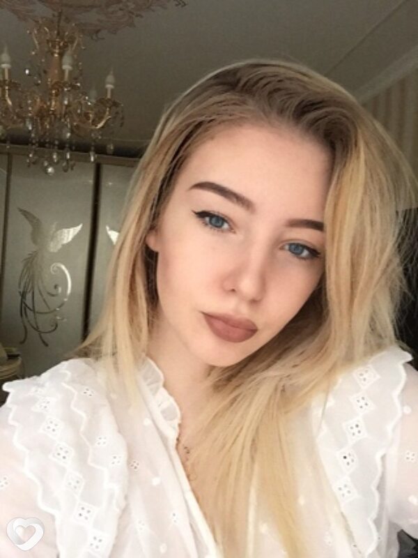 Алёна, 20, Санкт-Петербурге — анкета №1334889
