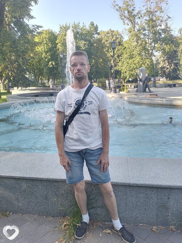 Виктор, 43, Краснодаре — анкета №1334724