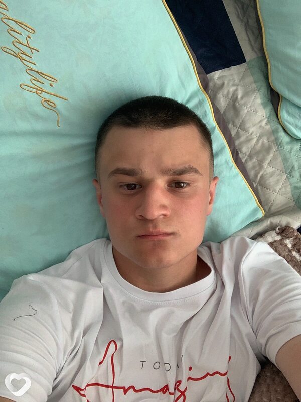 Влад, 23, Саратове — анкета №1334850