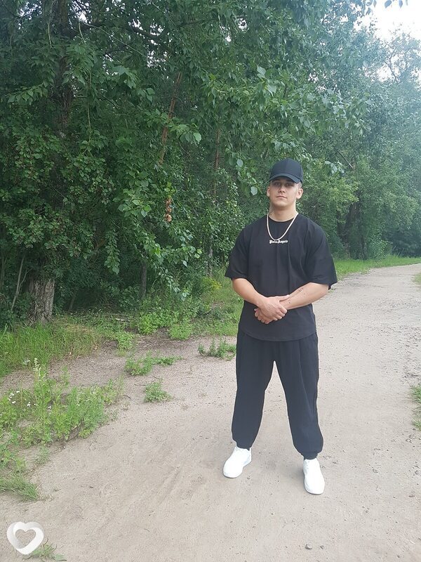 Динис, 22, Санкт-Петербурге — анкета №1335049