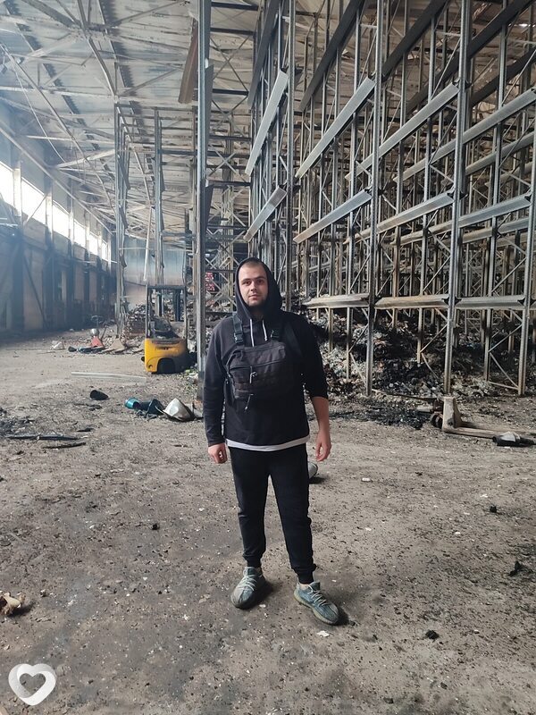 Артём, 23, Москве — анкета №1335311